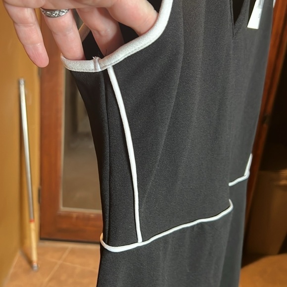 THE VANITY ROOM Sleeveless V Neck Fit & Flare Black Dress Size Small - Picture 6 of 9